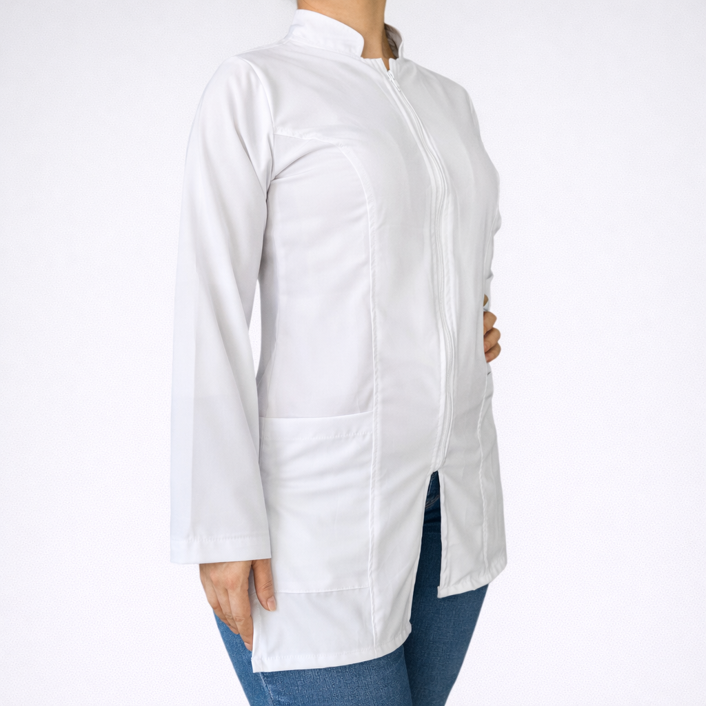 Bata licrada antifluido para dama